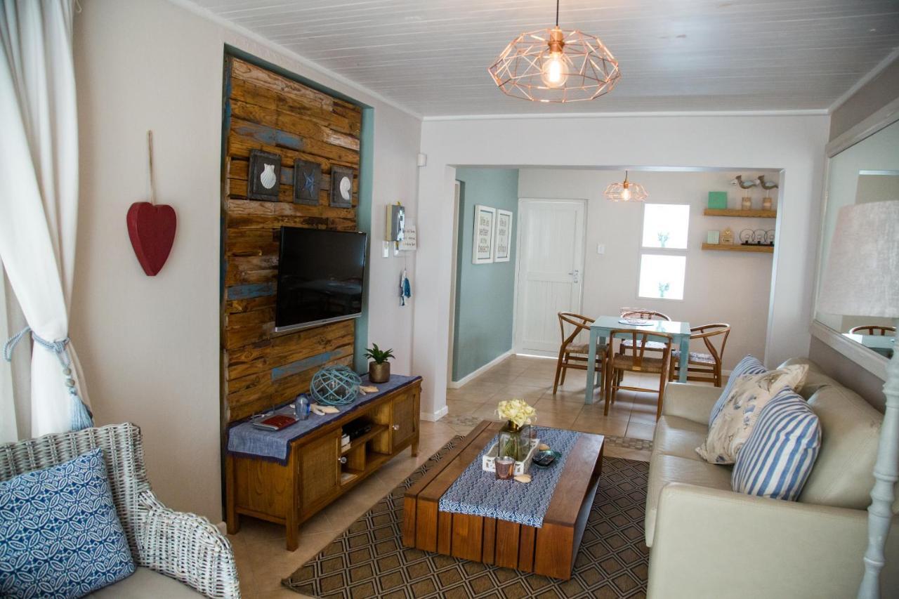 Mylas Cottage Swakopmund Exterior foto